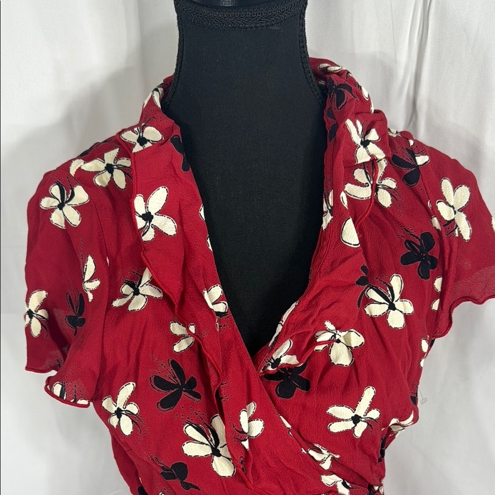 Pink Wheels Red Floral Wrap Dress Size M Made in USA - Picture 4 of 9
